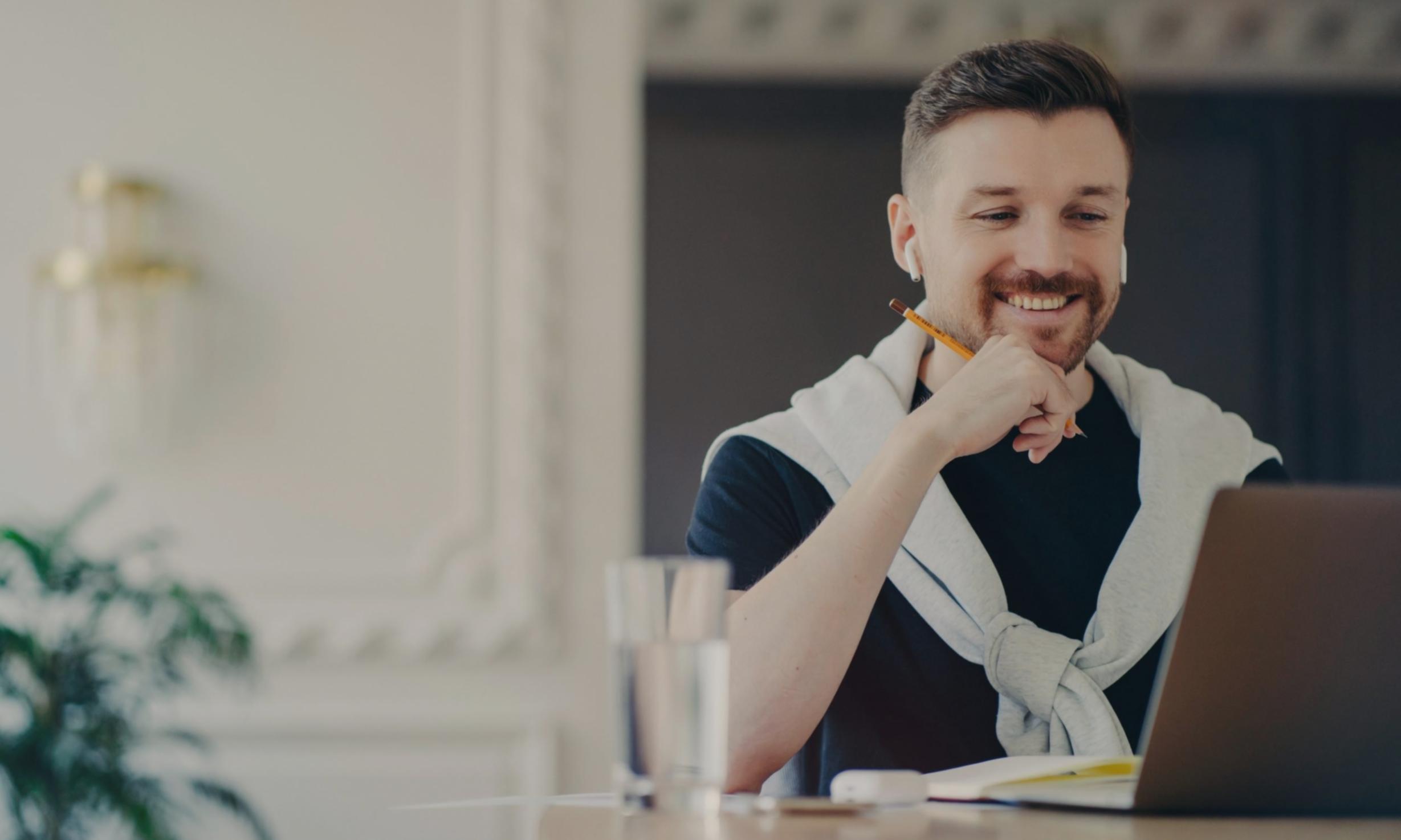 Echipa zubobei la lucru — calcul salarii și taxe